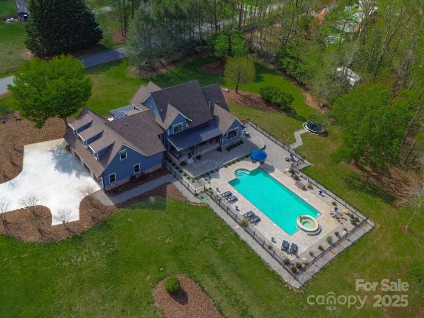 114 Eldridge Lane, State Road, NC 28676.  MLS# CAR4237685, YatesRealty ID 11792. 