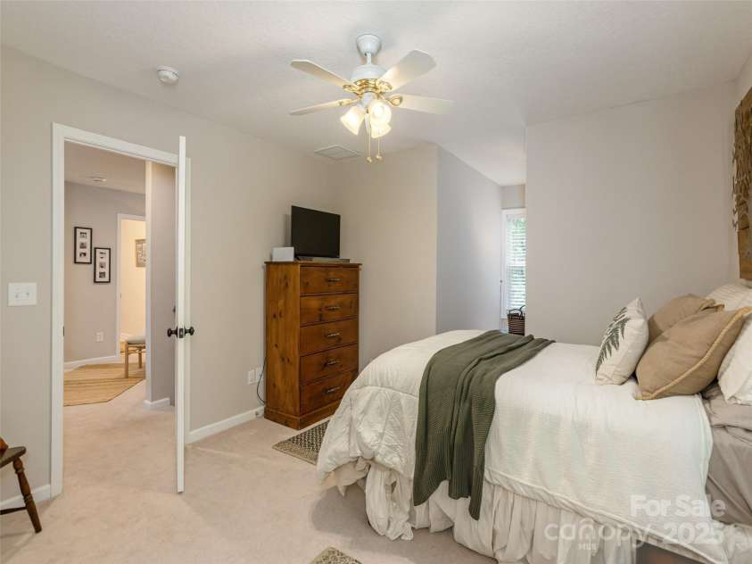417 Blue Mist Way, Arden, NC 28704.  MLS# CAR4257048, YatesRealty ID 11792. 