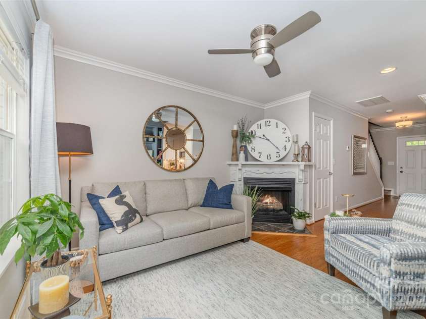 10617 Fuller Ridge Circle, Charlotte, NC 28270.  MLS# CAR4255887, YatesRealty ID 11793. Living Room