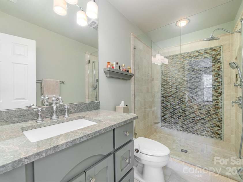 10617 Fuller Ridge Circle, Charlotte, NC 28270.  MLS# CAR4255887, YatesRealty ID 11793. Primary Bath