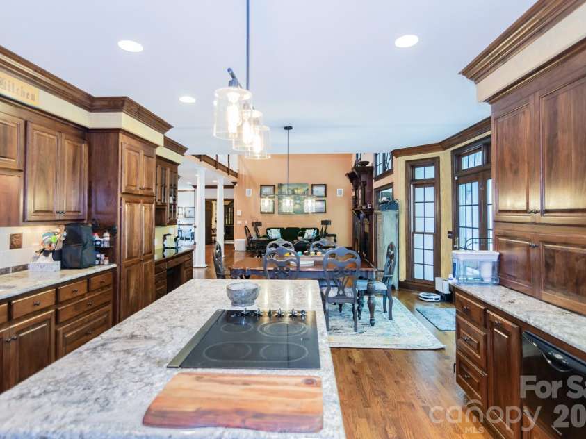 1720 Mills Harris Road, Wingate, NC 28174.  MLS# CAR4366223, YatesRealty ID 11793. Kitchen/Dining Room