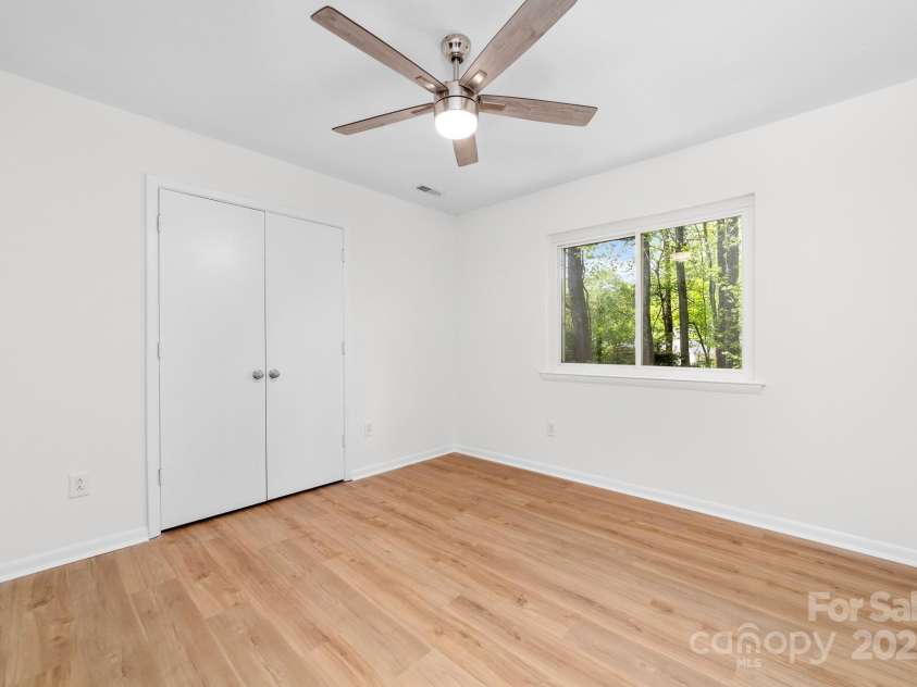 817 Sardis Cove Drive, Charlotte, NC 28270.  MLS# CAR4247655, YatesRealty ID 11795. Second Bedroom