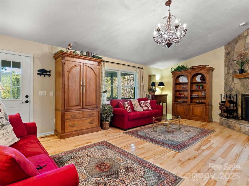 296 Ivy Ridge Circle, Sylva, NC 28779.  MLS# CAR4311361, YatesRealty ID 11796. 