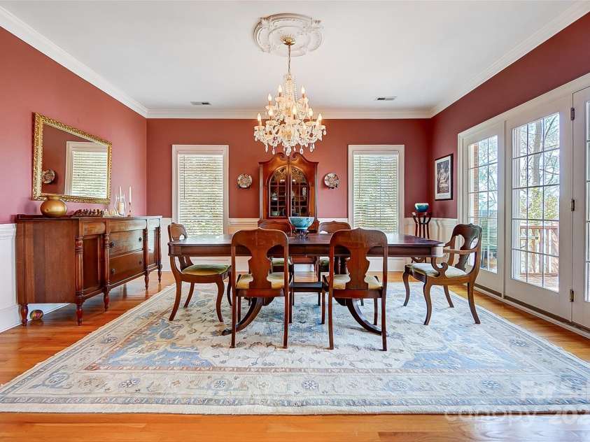 4633 River Bluff Court, Charlotte, NC 28214.  MLS# CAR4235344, YatesRealty ID 11796. 