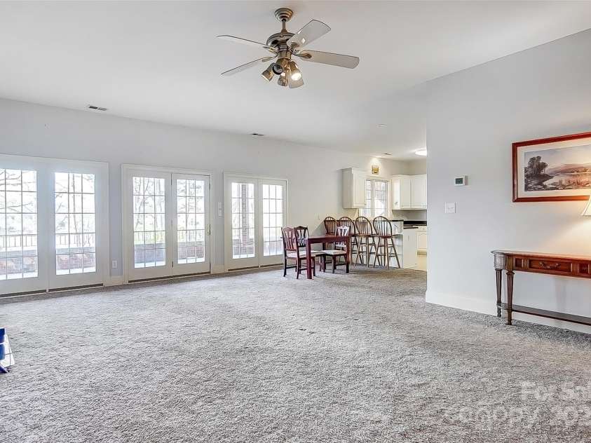 4633 River Bluff Court, Charlotte, NC 28214.  MLS# CAR4235344, YatesRealty ID 11796. 