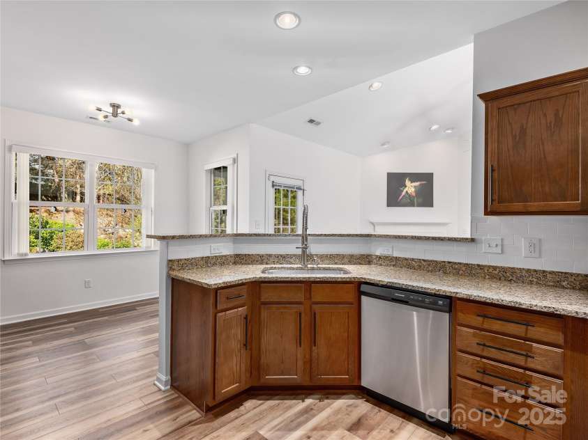 108 River Walk Drive, Asheville, NC 28804.  MLS# CAR4248455, YatesRealty ID 11797. 