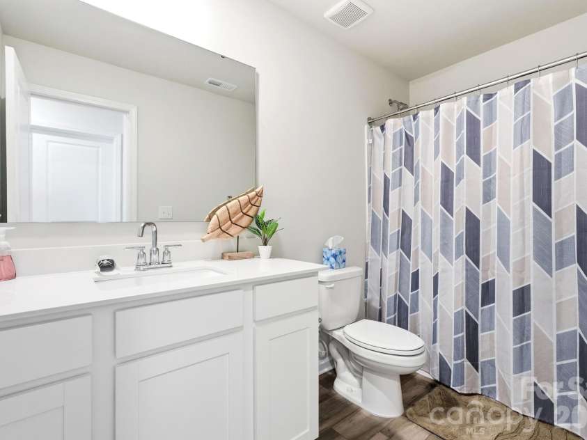2949 Legacy Ridge Lane, Catawba, NC 28609.  MLS# CAR4356456, YatesRealty ID 11798. 