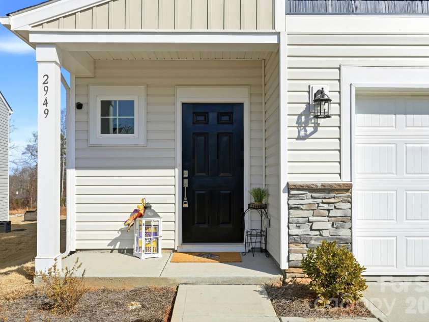 2949 Legacy Ridge Lane, Catawba, NC 28609.  MLS# CAR4356456, YatesRealty ID 11798. 