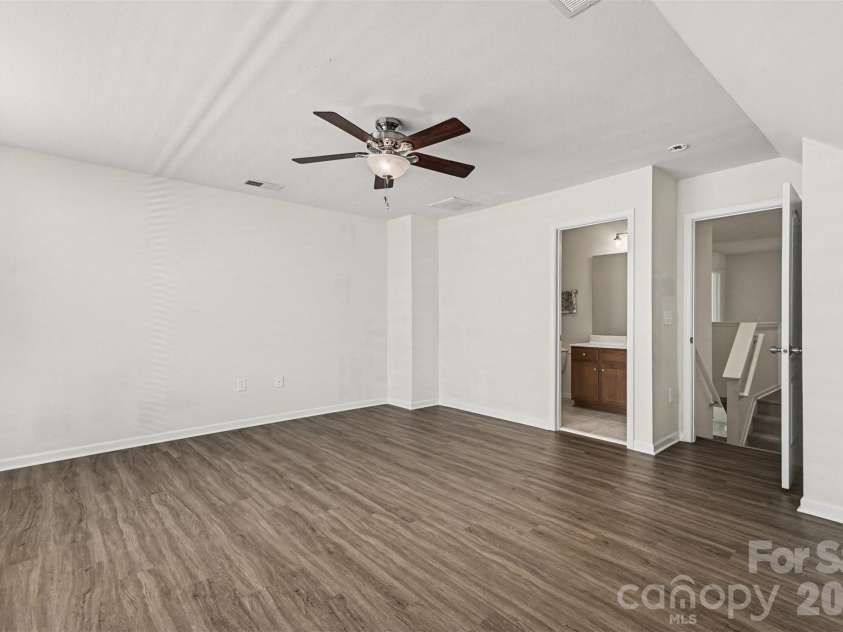 12828 Heath Grove Drive, Huntersville, NC 28078.  MLS# CAR4361032, YatesRealty ID 11799. 