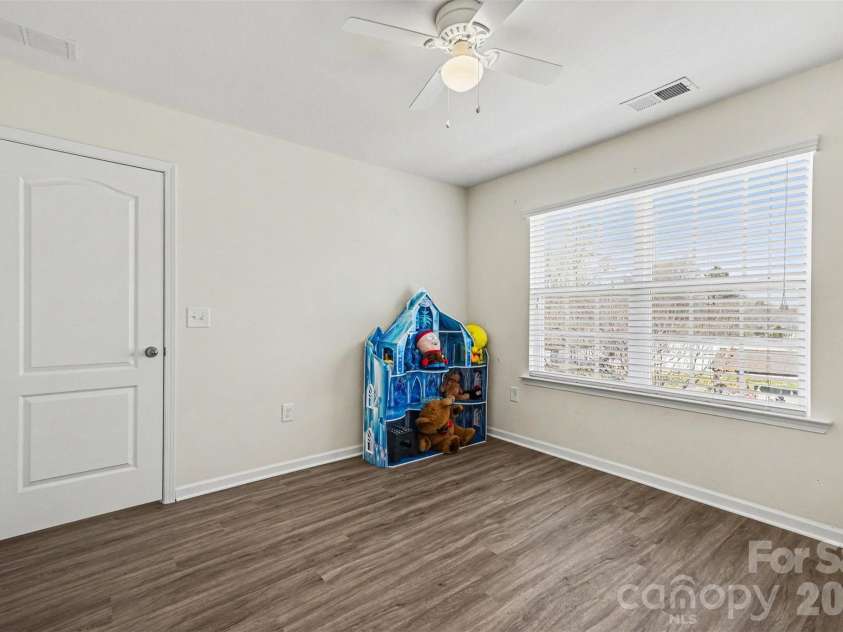 12828 Heath Grove Drive, Huntersville, NC 28078.  MLS# CAR4361032, YatesRealty ID 11799. 