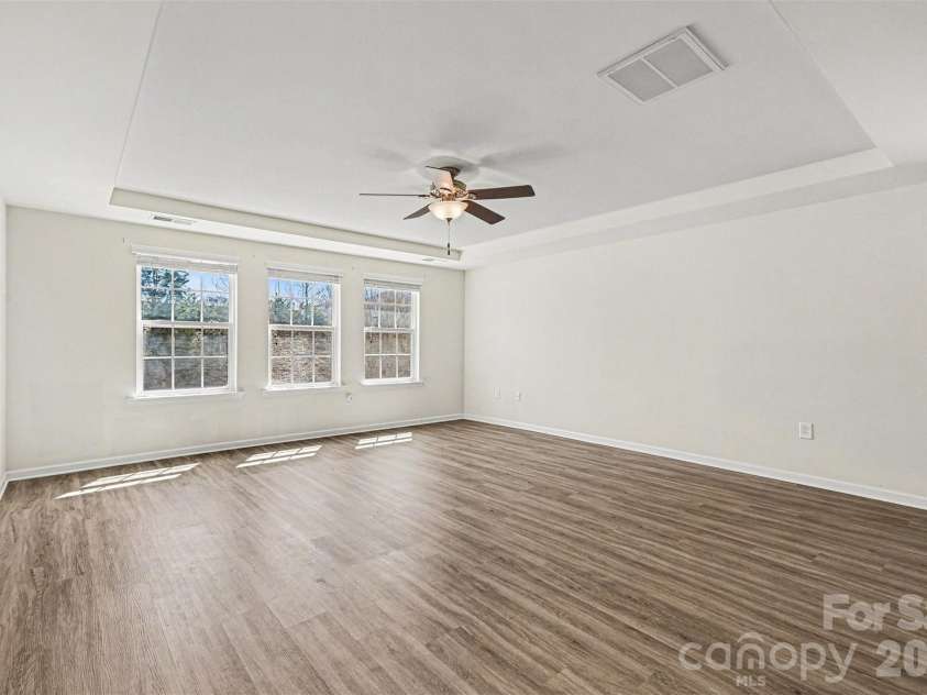 12828 Heath Grove Drive, Huntersville, NC 28078.  MLS# CAR4361032, YatesRealty ID 11799. 