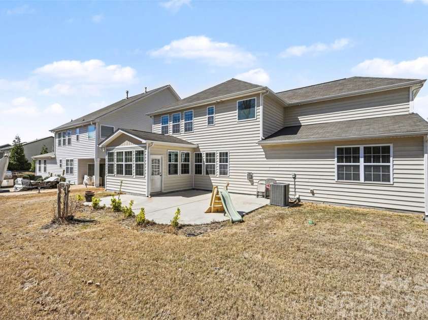12828 Heath Grove Drive, Huntersville, NC 28078.  MLS# CAR4361032, YatesRealty ID 11799. 