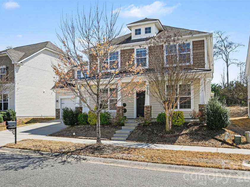 12828 Heath Grove Drive, Huntersville, NC 28078.  MLS# CAR4402788, YatesRealty ID 11799. 