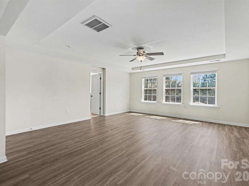 12828 Heath Grove Drive, Huntersville, NC 28078.  MLS# CAR4402788, YatesRealty ID 11799. 