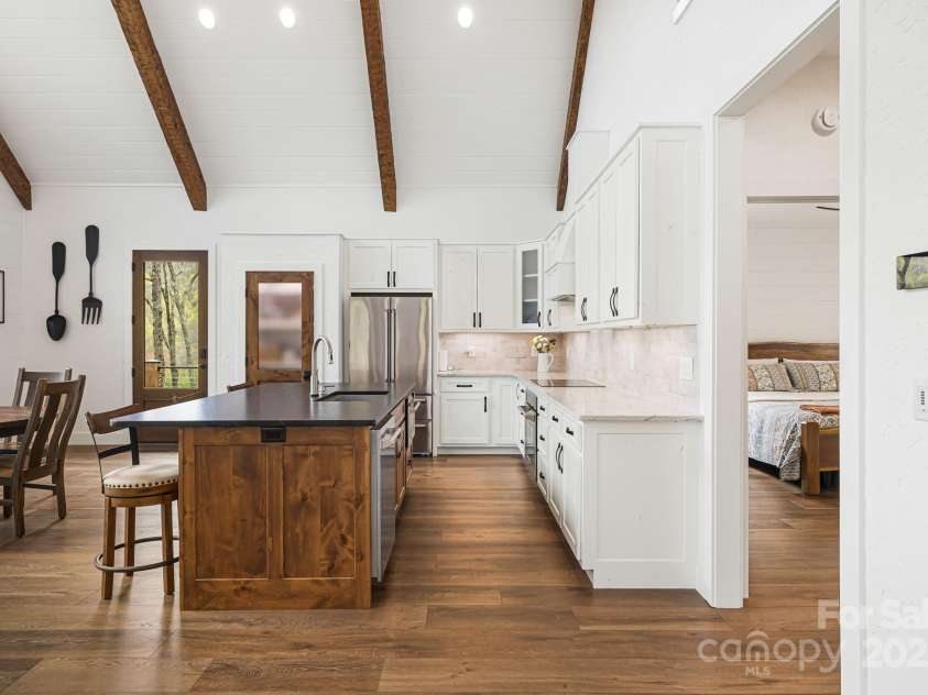 715 Sigogglin Trail, Waynesville, NC 28785.  MLS# CAR4245768, YatesRealty ID 11799. 