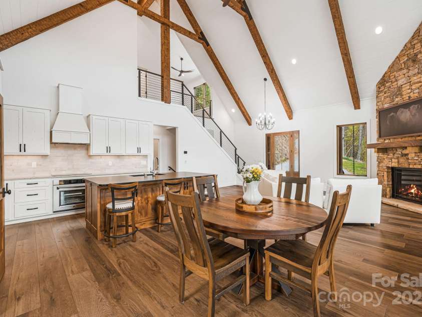 715 Sigogglin Trail, Waynesville, NC 28785.  MLS# CAR4245768, YatesRealty ID 11799. 