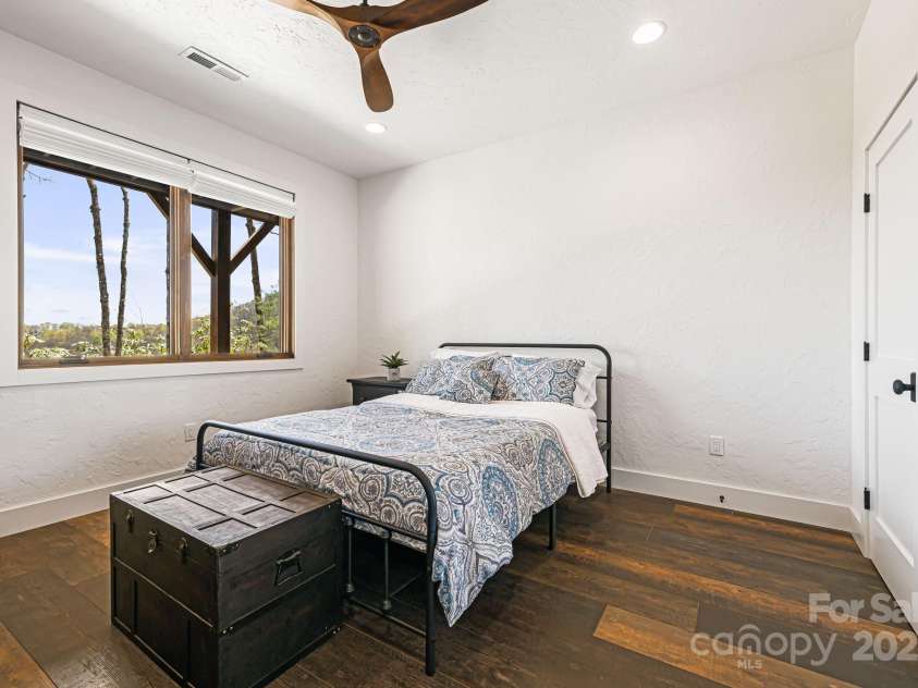 715 Sigogglin Trail, Waynesville, NC 28785.  MLS# CAR4245768, YatesRealty ID 11799. 