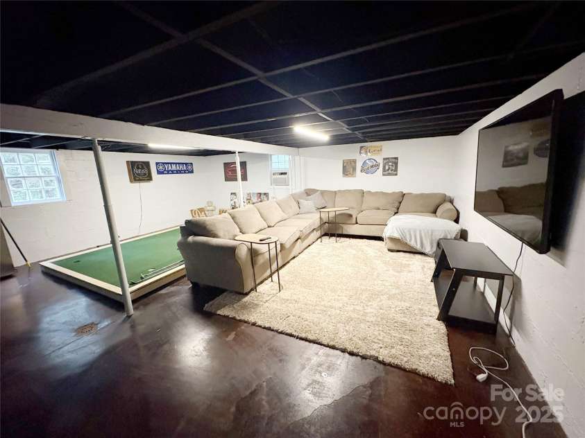 622 Pee Dee Avenue, Norwood, NC 28128.  MLS# CAR4304894, YatesRealty ID 118. 