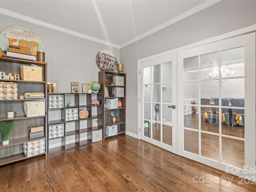 1432 Bedlington Drive, Charlotte, NC 28269.  MLS# CAR4288902, YatesRealty ID 1180. 