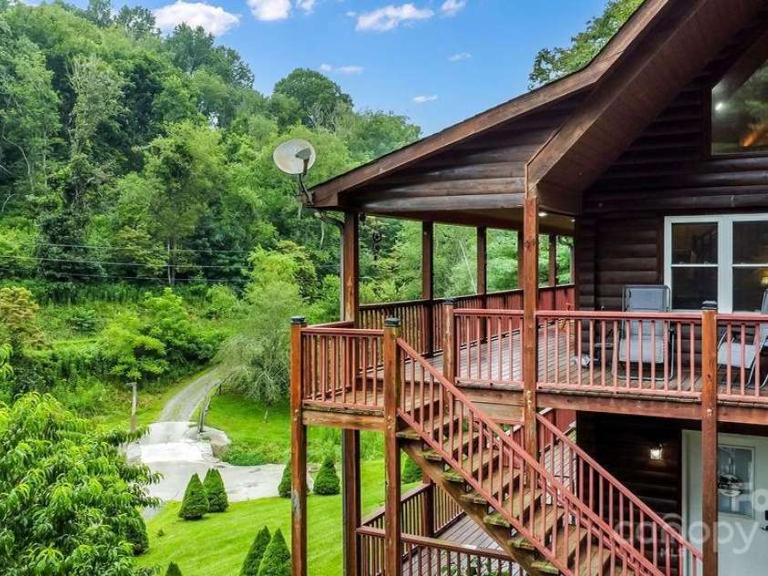 4271 Old Field Creek Road, Grassy Creek, NC 28631.  MLS# CAR4284275, YatesRealty ID 1180. 
