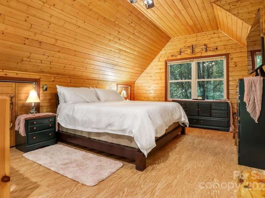 4271 Old Field Creek Road, Grassy Creek, NC 28631.  MLS# CAR4284275, YatesRealty ID 1180. Bedroom 1
