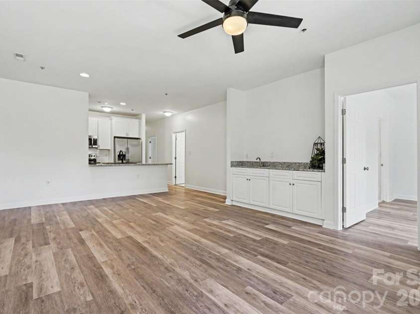 104 Pier 33 Drive, Mooresville, NC 28117.  MLS# CAR4378034, YatesRealty ID 11800. 
