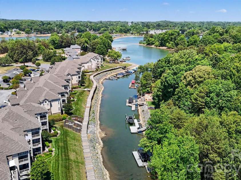 104 Pier 33 Drive, Mooresville, NC 28117.  MLS# CAR4378034, YatesRealty ID 11800. 