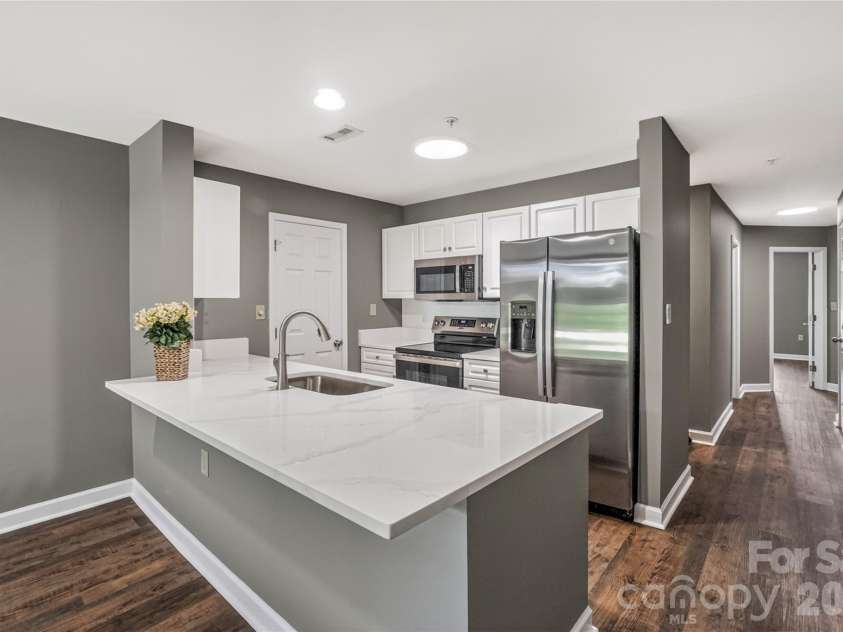 104 Pier 33 Drive, Mooresville, NC 28117.  MLS# CAR4378328, YatesRealty ID 11800. 