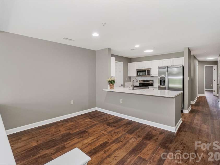 104 Pier 33 Drive, Mooresville, NC 28117.  MLS# CAR4378328, YatesRealty ID 11800. 