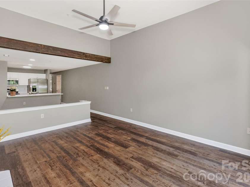 104 Pier 33 Drive, Mooresville, NC 28117.  MLS# CAR4378328, YatesRealty ID 11800. 