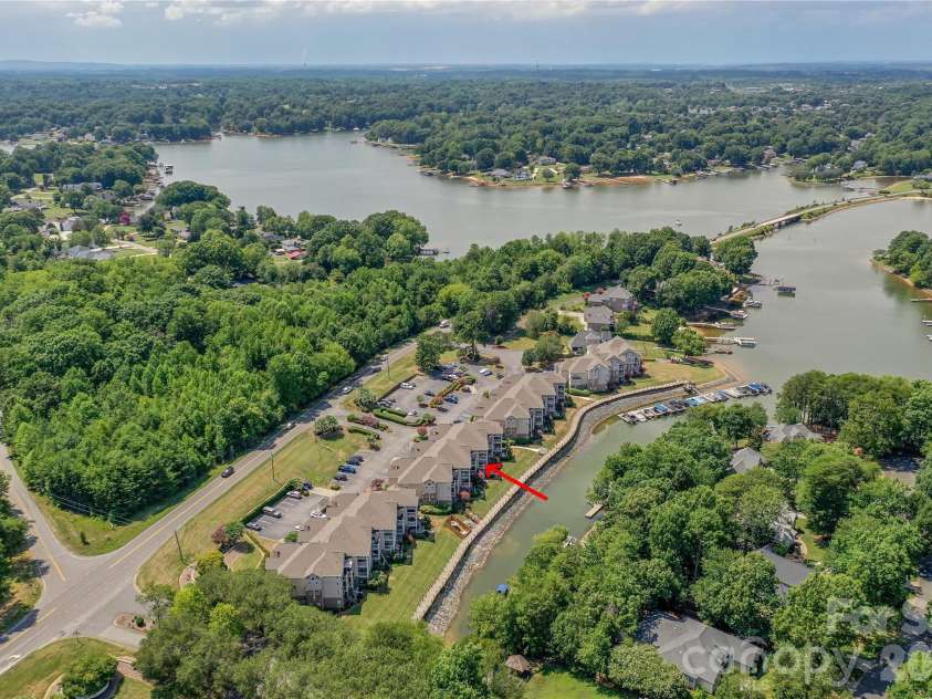 104 Pier 33 Drive, Mooresville, NC 28117.  MLS# CAR4378328, YatesRealty ID 11800. 