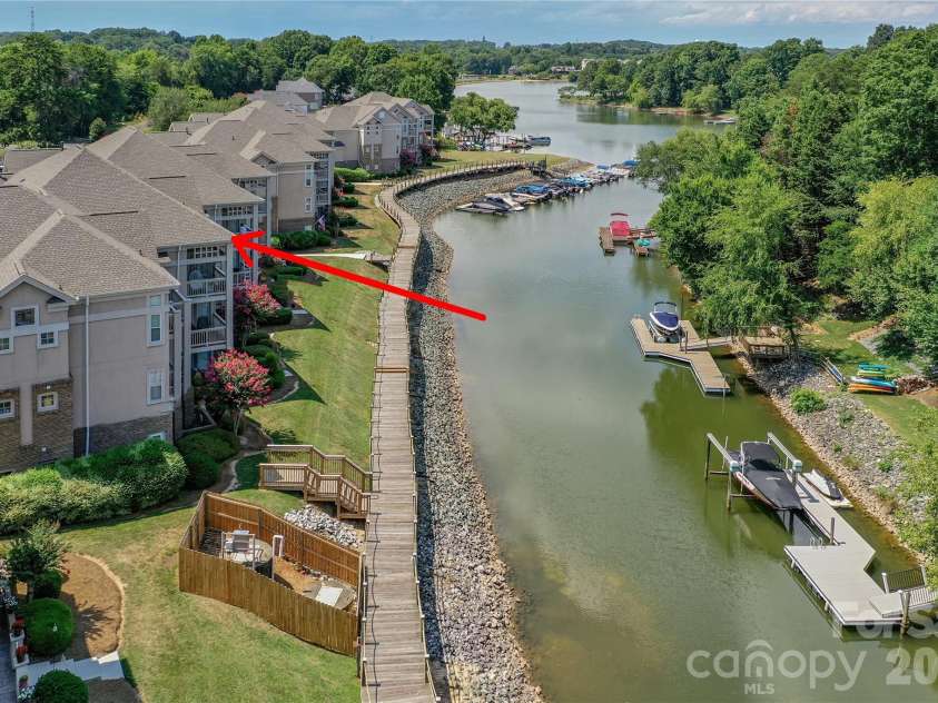 104 Pier 33 Drive, Mooresville, NC 28117.  MLS# CAR4378328, YatesRealty ID 11800. 