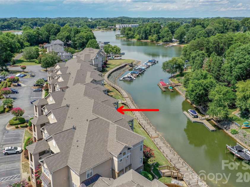 104 Pier 33 Drive, Mooresville, NC 28117.  MLS# CAR4378328, YatesRealty ID 11800. 