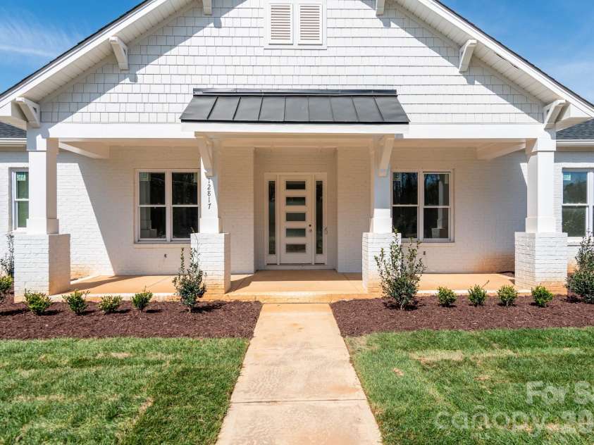 12817 Mayes Road, Huntersville, NC 28078.  MLS# CAR4189363, YatesRealty ID 11800. 