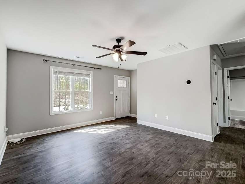 350 Belvedere Drive, Concord, NC 28027.  MLS# CAR4234345, YatesRealty ID 11800. 