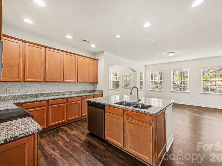 12326 Scott Creek Drive, Charlotte, NC 28213.  MLS# CAR4364856, YatesRealty ID 11802. 