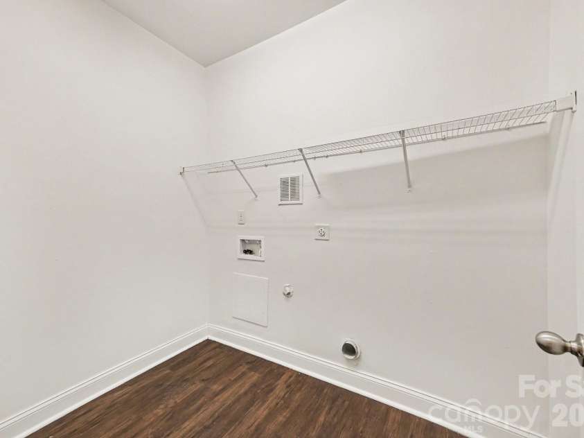 12326 Scott Creek Drive, Charlotte, NC 28213.  MLS# CAR4364856, YatesRealty ID 11802. 
