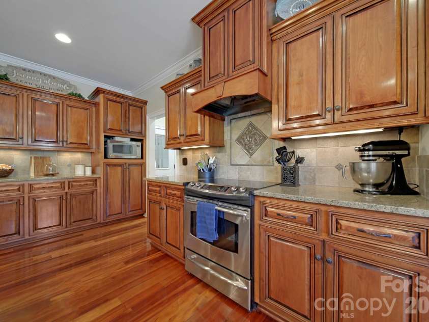2407 Robert Usher Road, Lancaster, SC 29720.  MLS# CAR4365414, YatesRealty ID 11803. 
