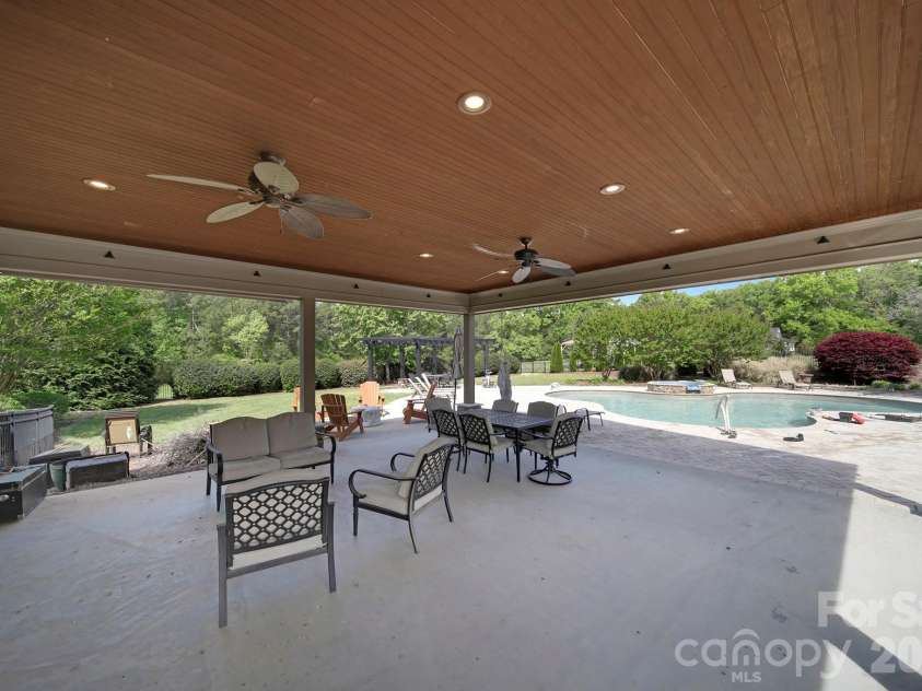 2407 Robert Usher Road, Lancaster, SC 29720.  MLS# CAR4365414, YatesRealty ID 11803. 
