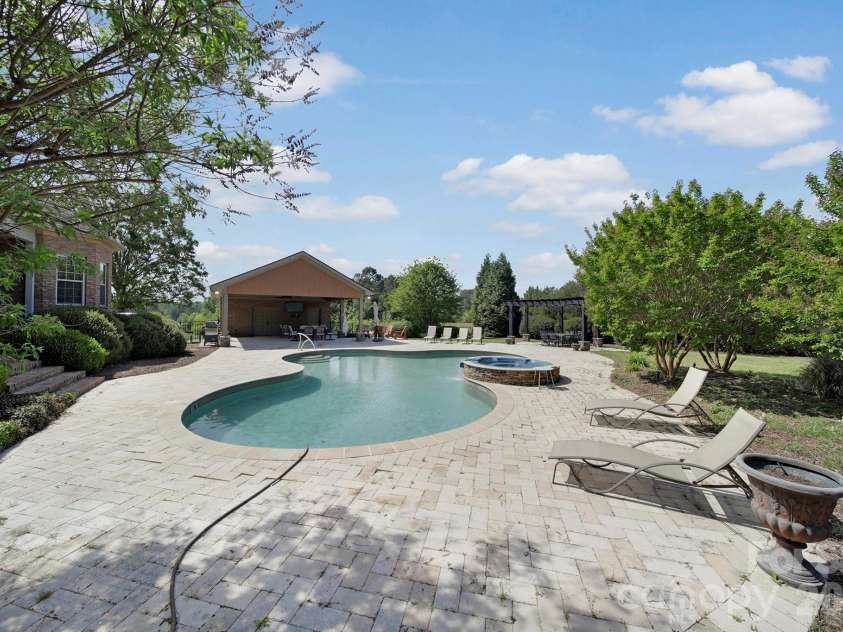 2407 Robert Usher Road, Lancaster, SC 29720.  MLS# CAR4365414, YatesRealty ID 11803. 