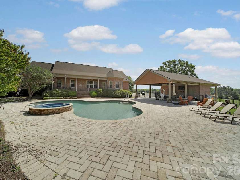 2407 Robert Usher Road, Lancaster, SC 29720.  MLS# CAR4365414, YatesRealty ID 11803. 