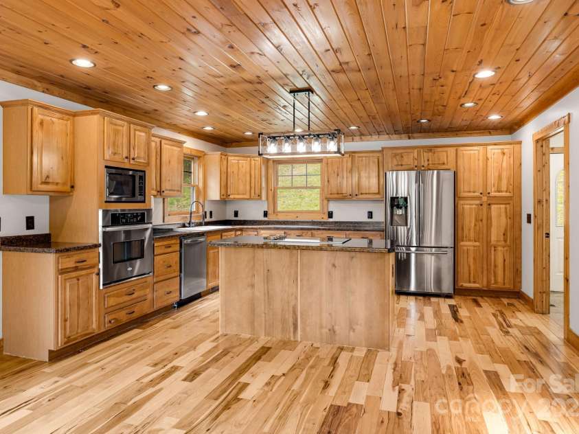 110 Mailon King Road, Leicester, NC 28748.  MLS# CAR4256826, YatesRealty ID 11804. 