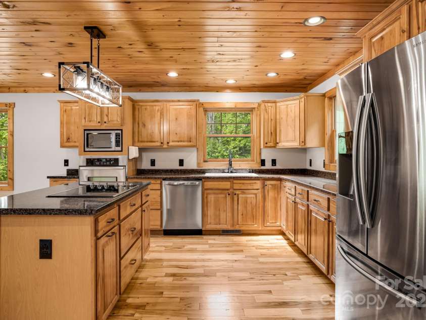 110 Mailon King Road, Leicester, NC 28748.  MLS# CAR4256826, YatesRealty ID 11804. 