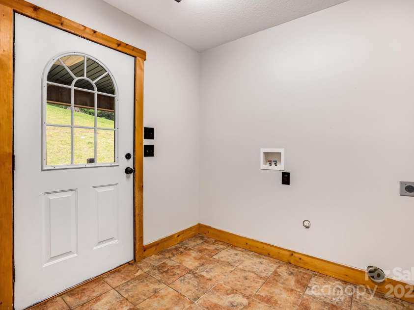 110 Mailon King Road, Leicester, NC 28748.  MLS# CAR4256826, YatesRealty ID 11804. 