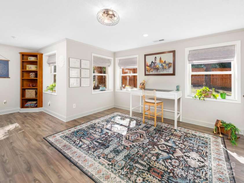 170 Weston Road, Arden, NC 28704.  MLS# CAR4222596, YatesRealty ID 11805. 