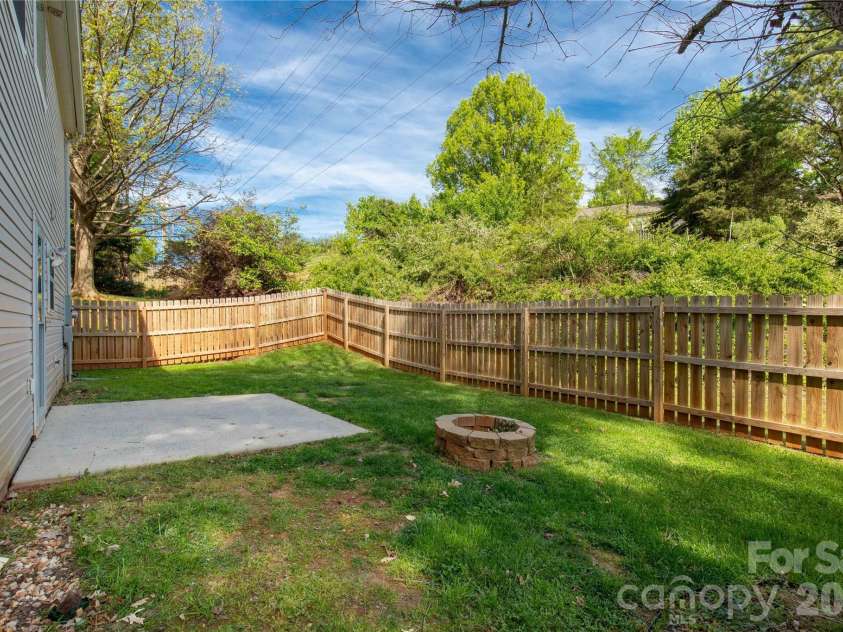1604 Flagsworth Road, Clover, SC 29710.  MLS# CAR4366021, YatesRealty ID 11806. 