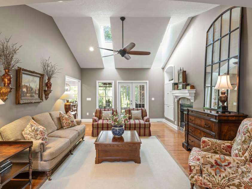 216 Cold Stream Way, Hendersonville, NC 28791.  MLS# CAR4254687, YatesRealty ID 11806. 