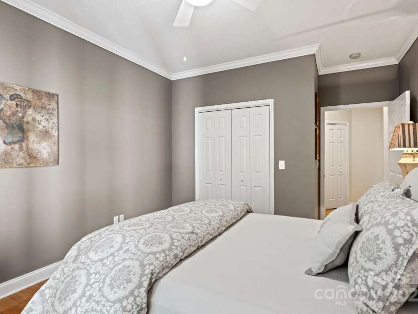 216 Cold Stream Way, Hendersonville, NC 28791.  MLS# CAR4254687, YatesRealty ID 11806. 