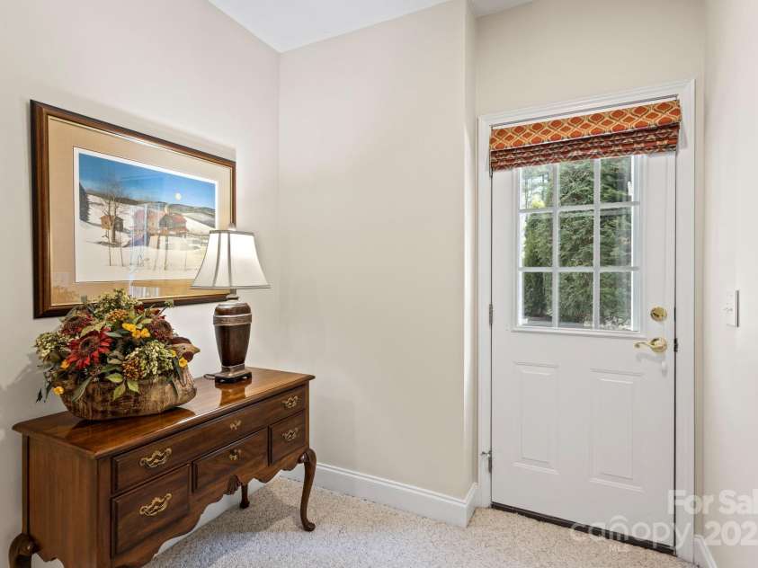 216 Cold Stream Way, Hendersonville, NC 28791.  MLS# CAR4254687, YatesRealty ID 11806. 