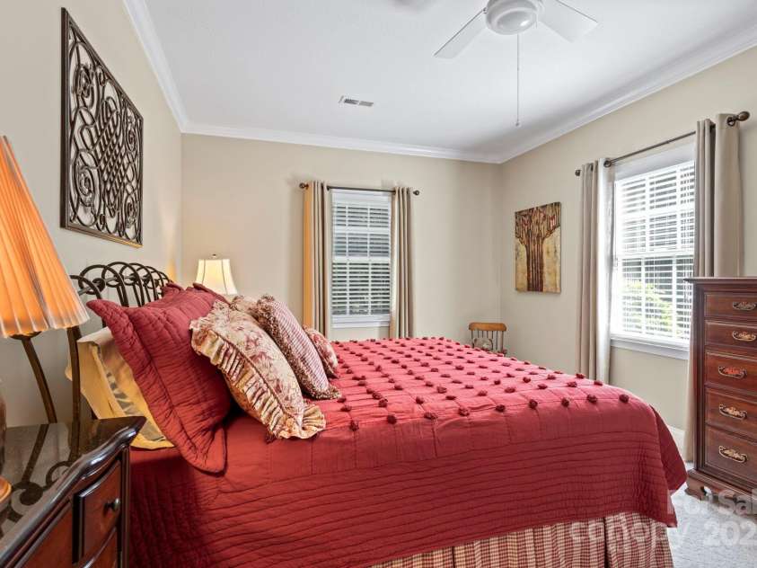 216 Cold Stream Way, Hendersonville, NC 28791.  MLS# CAR4254687, YatesRealty ID 11806. 